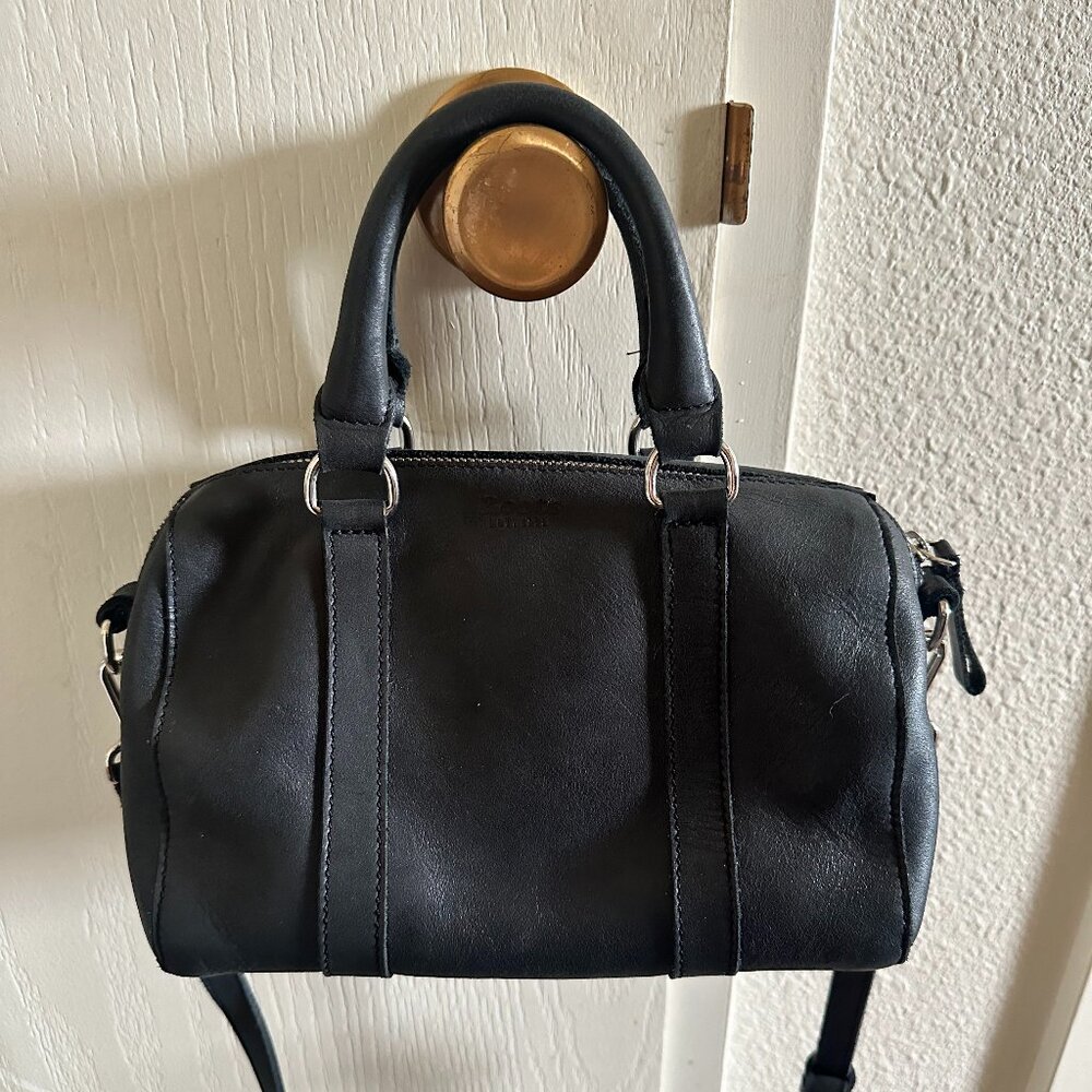 Excellent Condition - ROOTS Mini Banff Bag Tribe - Genuine Leather